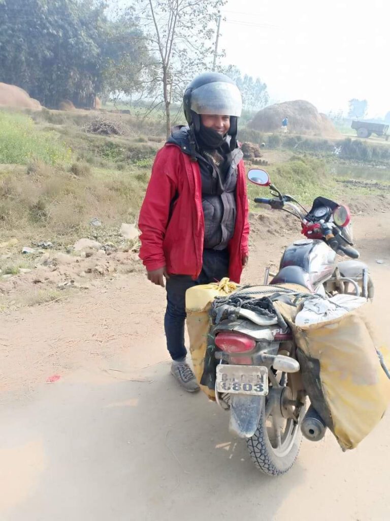 मोबिल सहित बाराका एक जना पक्राउ।