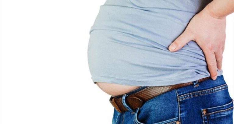 पेट फुलेर हैरान हुनुहुन्छ ?यस्ता छन् घरेलु उपायहरु