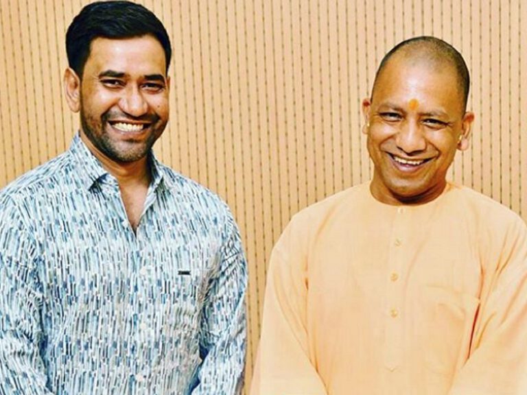 उत्तर प्रदेशका मुख्यमन्त्री योगीको जिवनीमा आधारित फिल्म बन्ने