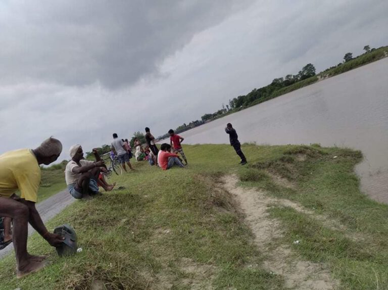 गण्डक नहरमा एक जना वृद्ध डुबेर बेपत्ता