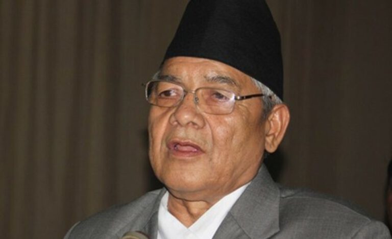 सबै कम्युनिष्ट एकतावद्ध हौँ-वामदेव गौतम