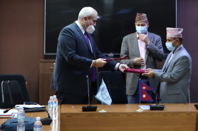 नेपाल सरकार र विश्व बैंकबीच ५४ अर्ब बराबरको सम्झौतामा हस्ताक्षर