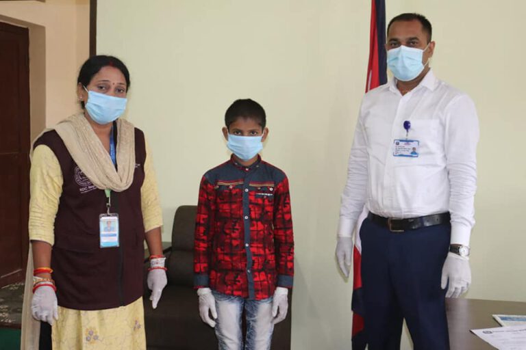 ६ महीना पछि हराएको बालक आरडीसीको सहयोगमा परिवारको जिम्मा