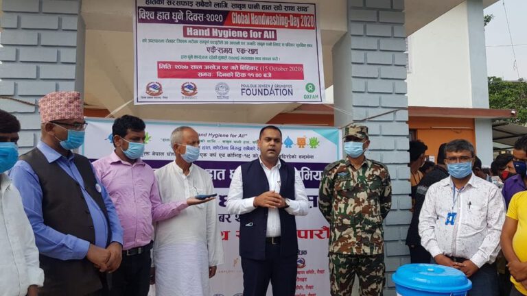 साबुन पानीले हात धोएर रौतहटमा विश्व हात धुने दिवस मनाइयो