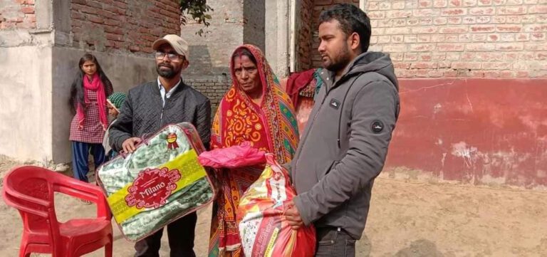 मधेशी शहिद परिवारलाइ युवा नेता प्रकाशले गरे सहयोग