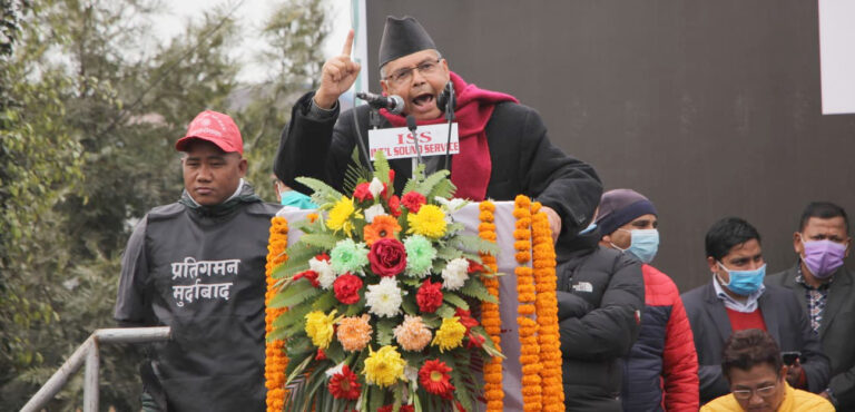 चुनावमा केपी ओलीको जमानत जफत हुने :-नेता झलनाथ खनाल