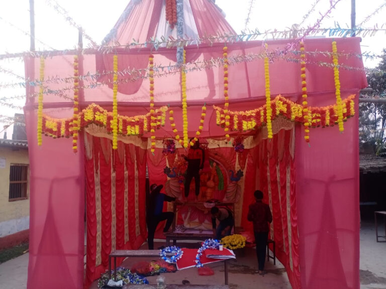 रौतहटमा सरस्वती पुजाको चहल पहल बढ्याे