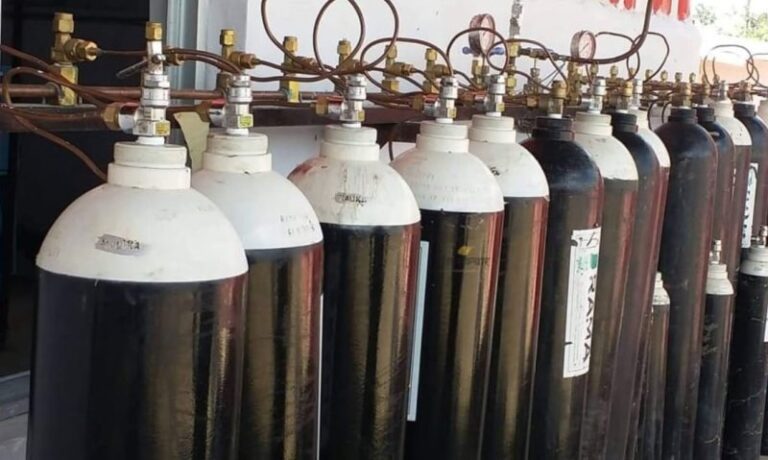 थप ४ सय २८ अक्सिजन कन्सन्ट्रेटर काठमाडौँमा