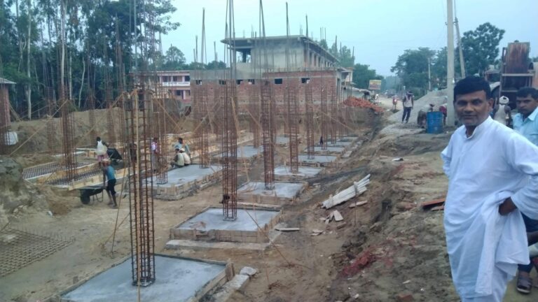 तरकिमा परोहा, सुपर मार्केट निर्माण हुदै
