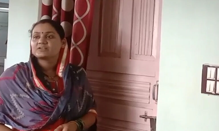 हाकिम अनियमितता गरेको भन्दै उपमेयरद्वारा कोठा मै थुने पछि…