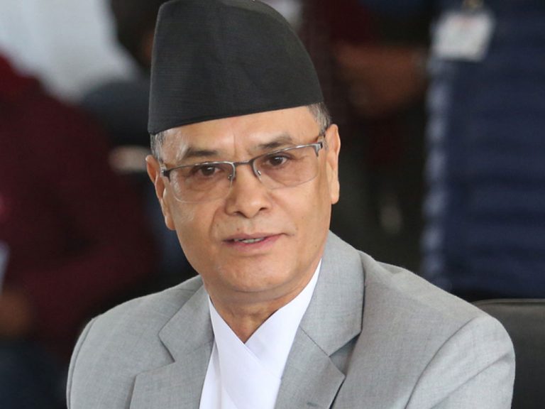 प्रधानन्यायाधीश जबरा प्रकरणमा वकिलहरू नै विभाजित