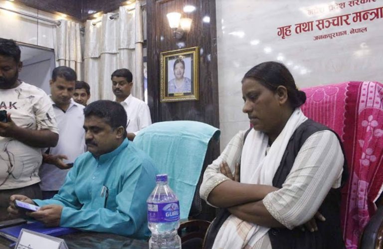 एक साताभित्र प्रहरी समायोजन नगरे आन्दोलन गर्ने मधेशका गृह मन्त्रीकाे चेतावनी