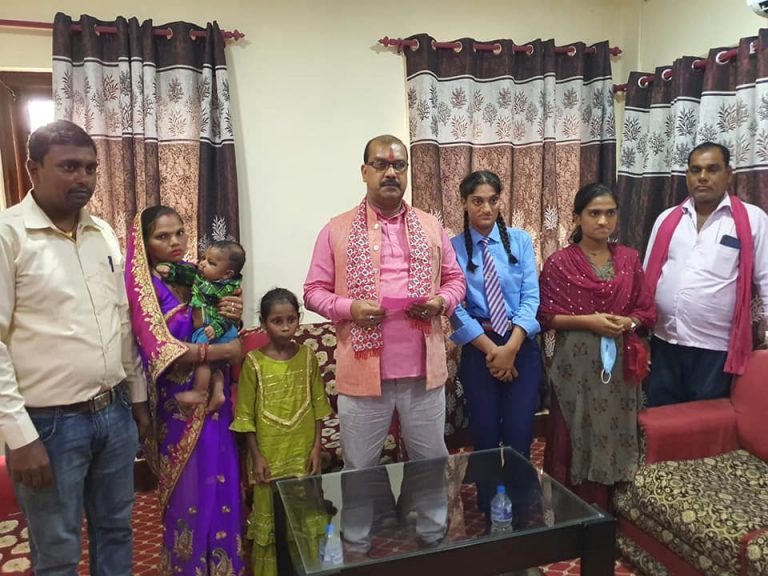 लाखौ खर्चमा हुने प्लास्टिक सर्जरी मेयर साहको पहलमा निशुल्क