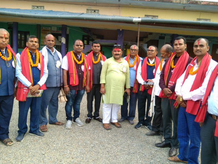 अवकास प्राप्त राष्ट्रसेवक कर्मचारीहरुलाई सम्मान नवप्रवेशीलाई स्वागत