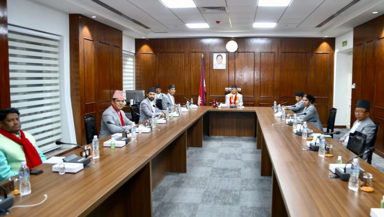 वृद्धि भएको १५ प्रतिशत तलब प्रधानमन्त्री र मन्त्रीहरूले नलिने