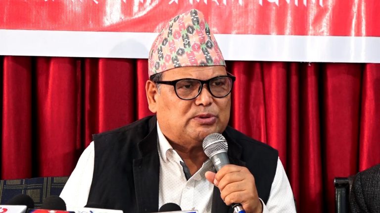 गृहमन्त्री कसलाई बनाउने भन्ने टुंगो लगाउने जिम्मा प्रधानमन्त्रीलाई-महरा