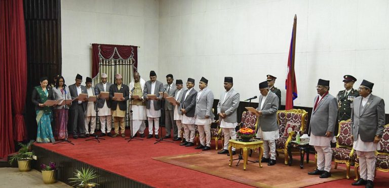 नवनियुक्त मन्त्रीहरुले लिए पद तथा गोपनीयताको शपथ