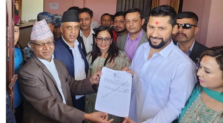 चितवन-२ मा रविकाे उम्मेदवारी दर्ता