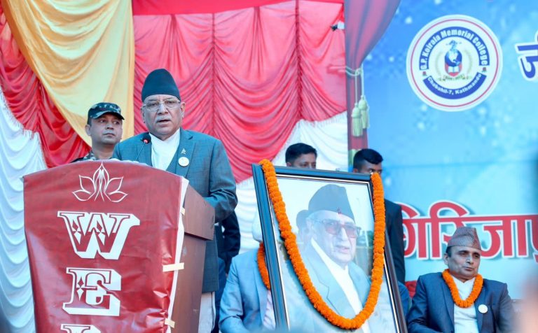 गणतन्त्र नेपालको पहिलो राष्ट्रपतिमा गिरिजाप्रसाद कोइरालालाई प्रस्ताव नगरेर गल्ती गरेँ-प्रचण्ड