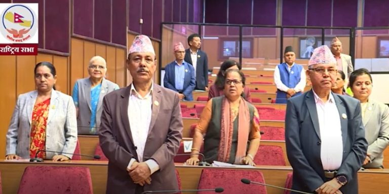 प्रधानमन्त्री प्रचण्डको राजीनामा माग्दै एमालेबाट राष्ट्रियसभा बैठक अवरुद्ध