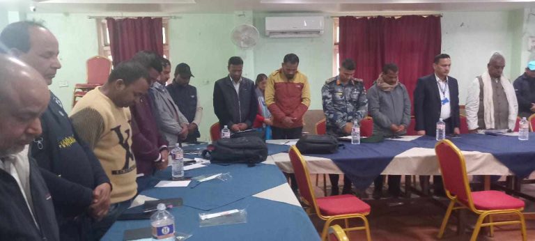 शाखा प्रमुख यादवलाई स्वास्थ्य कार्यालय राैतहटले दिए श्रदाञ्जली व्यक्त