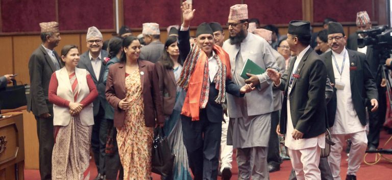 राष्ट्रिय सभा अध्यक्षमा माओवादी केन्द्रका दाहाल निर्वाचित