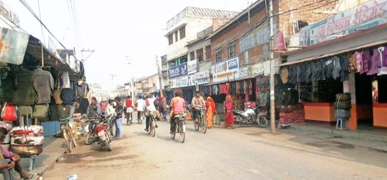 रौतहटसहित तराई मधेशमा तातो हावाले जनजीवन प्रभावित