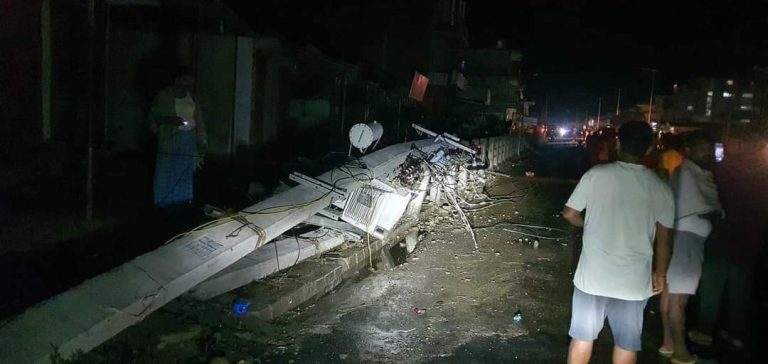 रौतहटमा हावाहुरीले लाखौँ बराबरको क्षति