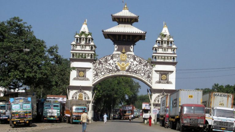 वीरगञ्ज भन्सारबाट मोटरसाइकल आयात बढ्यो