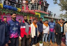 एनपिएल विजेता जनकपुर बोल्ट्स महोत्तरीकाे ‘ट्रफी परेड’मा सहभागी