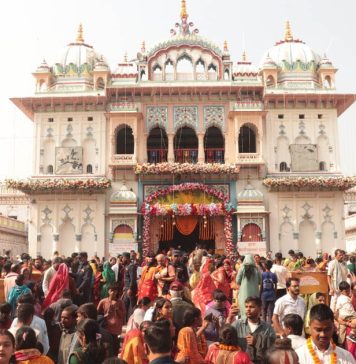 सीताराम विवाहपञ्चमी ः जनकपुरमा लाखौं श्रद्धालुहरूको घुइँचो